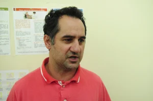 Profissionais de saude e trabalhadores em jornada noturna e plantao hospitalar