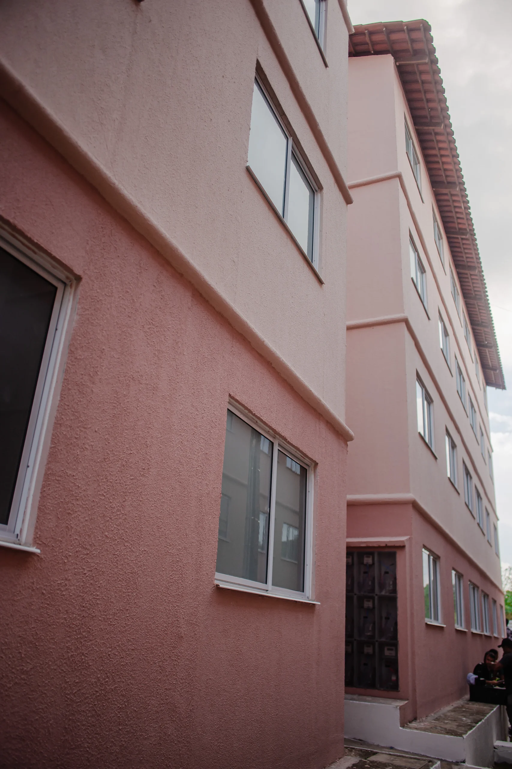 Bairro residencial com casas unifamiliares para compra e venda com isencao tributaria