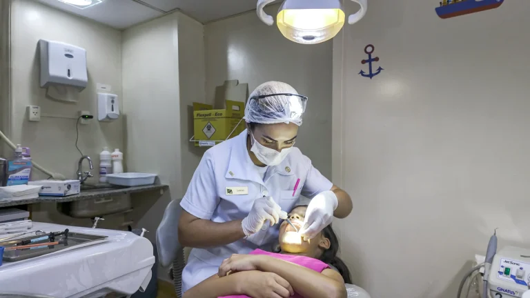 Atendimento medico e assistencial a maes e criancas para pericia da pensao do Zika virus