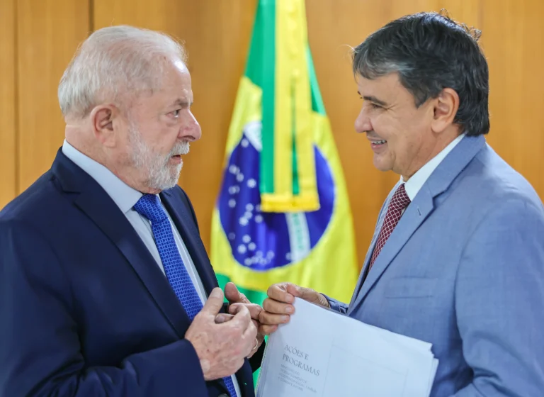 Reuniao institucional sobre protecao social as familias e direitos previdenciarios de companheiros