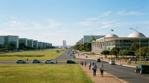 Esplanada dos Ministérios em Brasília com vista panorâmica dos prédios públicos e sede do MGI para o concurso INSS